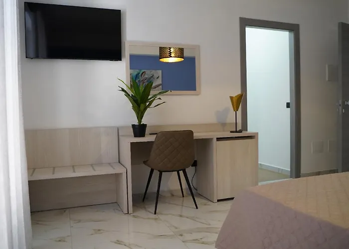 Angelo E Silvana לינה וארוחת בוקר 3*